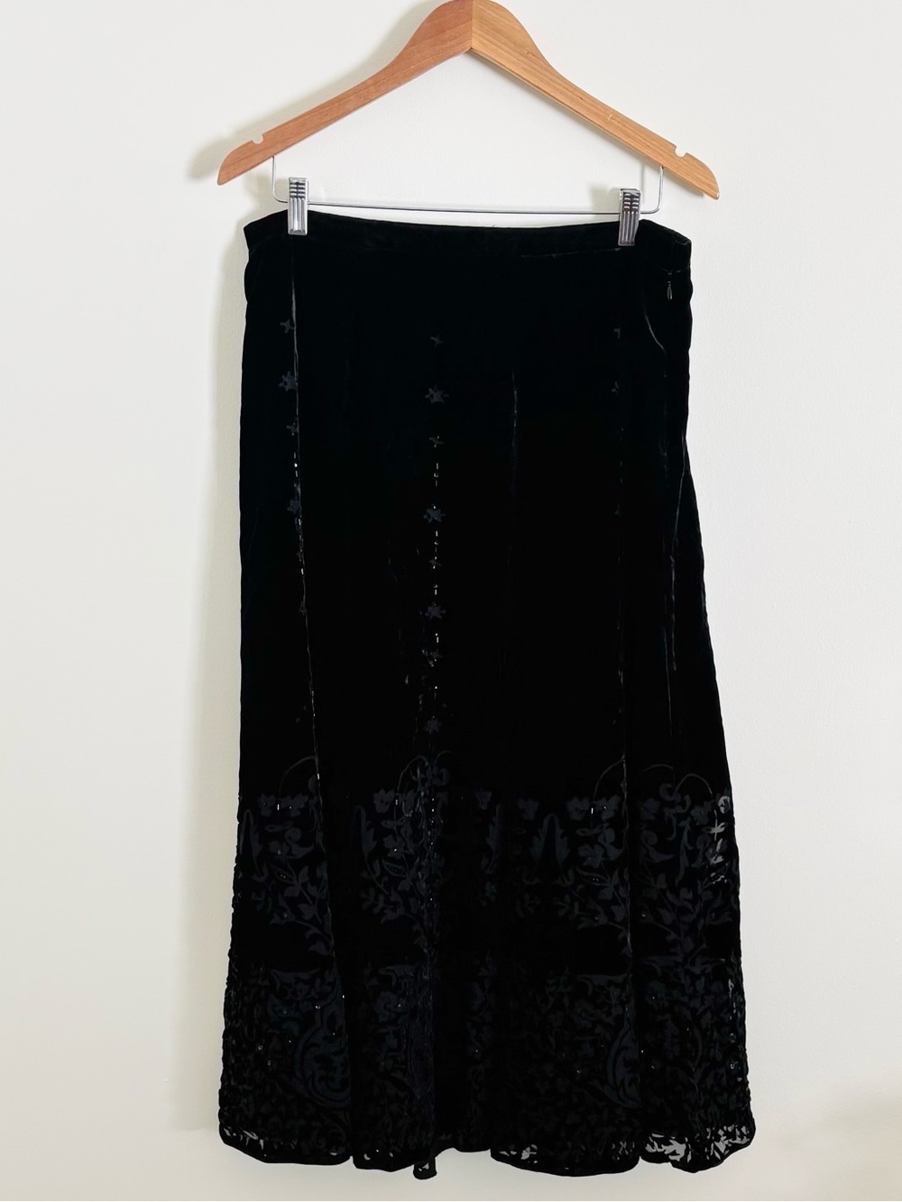 Coldwater Creek Embellished Burnout Velvet Maxi Skirt in Black